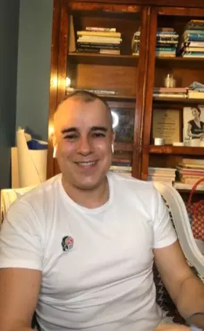 Potret terkini aktor telenovela populer di Indonesia dari berbagai sumber Potret terkini aktor telenovela populer di Indonesia dari berbagai sumber