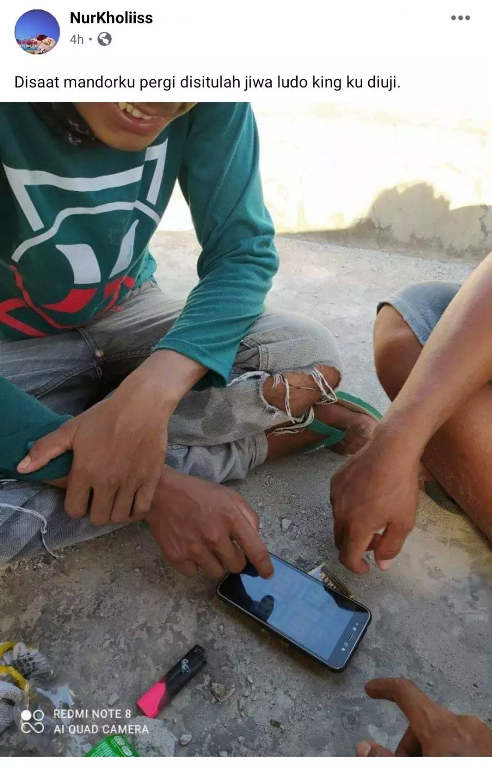 status facebook tukang bangunan © 2021 instagram.com