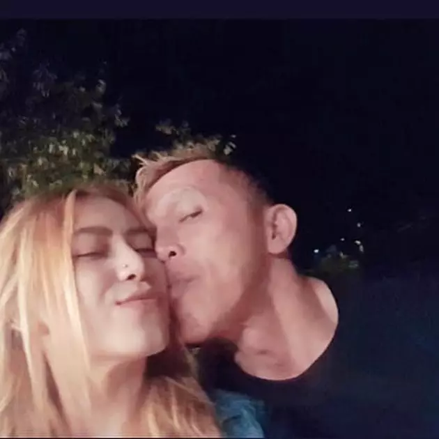 kebersamaan bang tigor dan istri © instagram