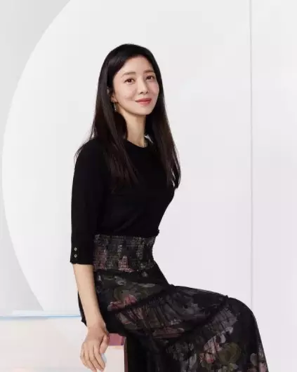 aktris Korea ini masih betah melajang dari berbagai sumber