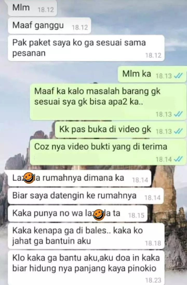 penerima paket salah paham © Twitter