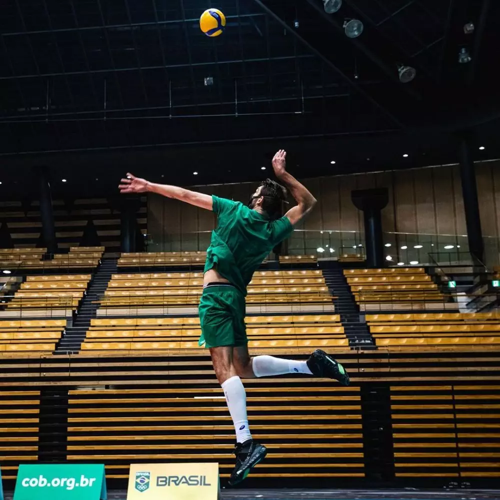 Alasan atlet Brasil mengenakan masker © Instagram