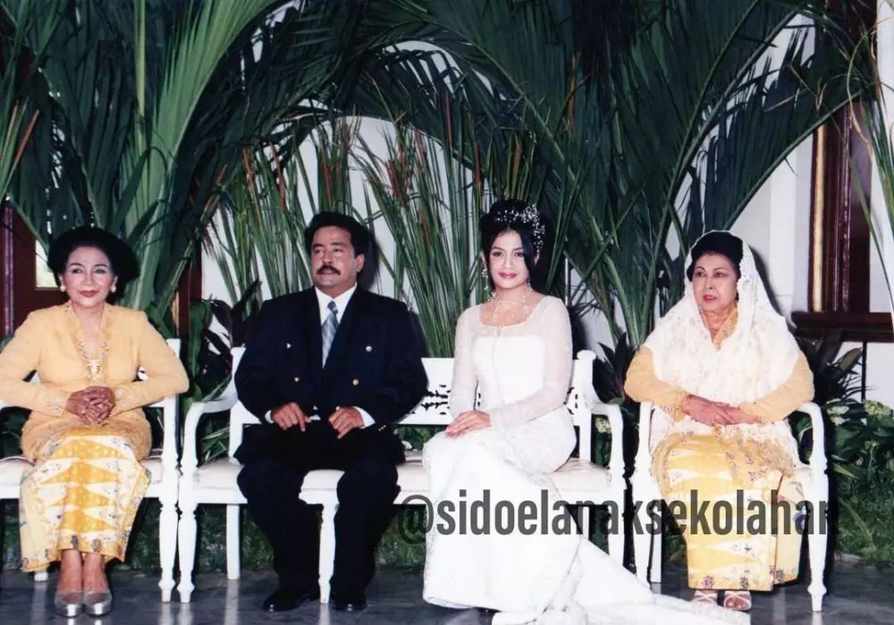 Pernikahan Si Doel dan Sarah © 2021 brilio.net