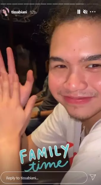 Momen Tissa Biani rayakan ultah sang ayah Instagram/@tissabiani