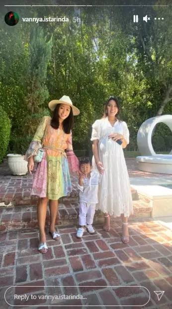 Momen baby shower Vannya Istarinda mantu Bakrie Instagram/@vannya.istarinda Momen baby shower Vannya Istarinda mantu Bakrie Instagram/@vannya.istarinda