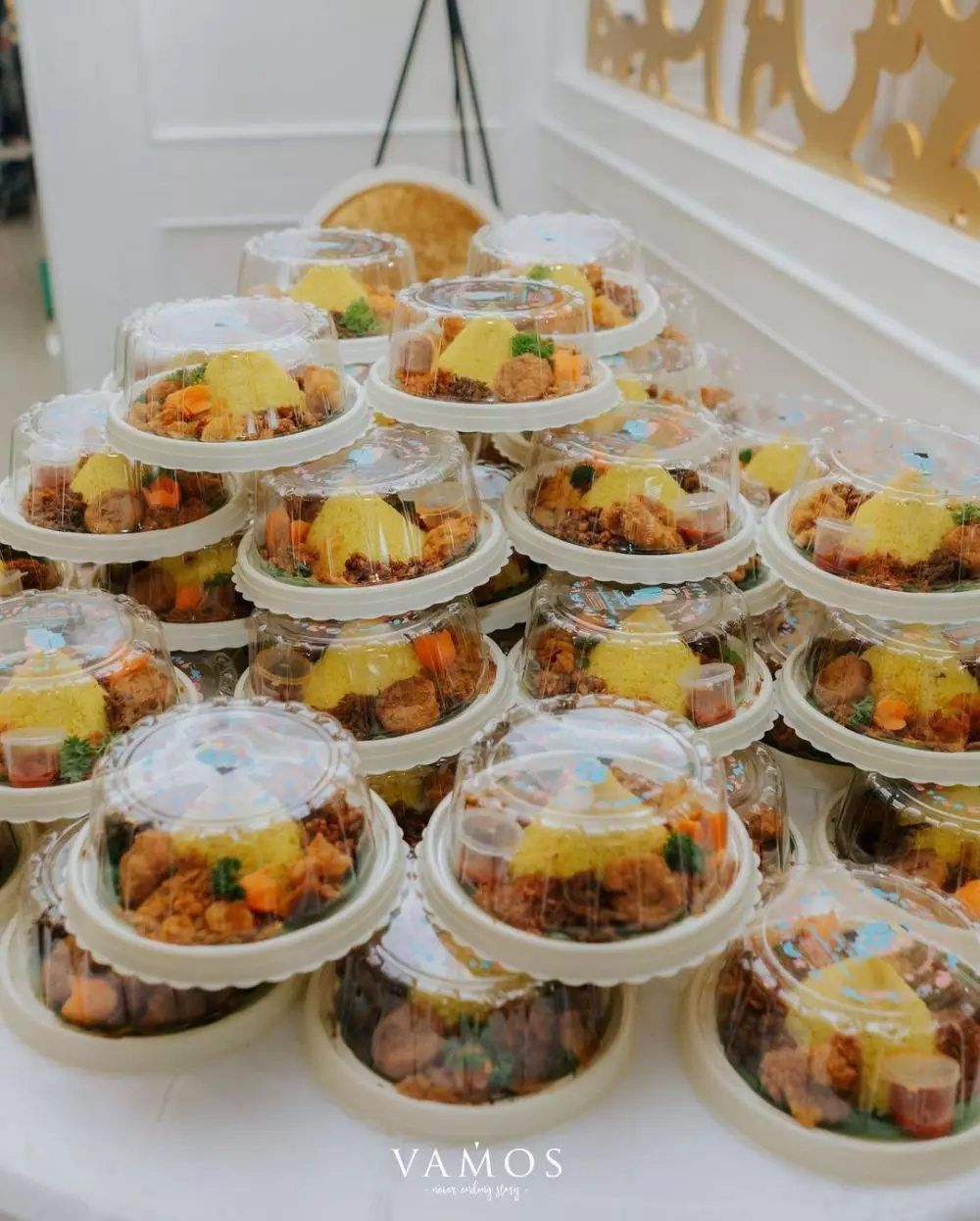 hidangan tasyakuran seleb © 2021 brilio.net