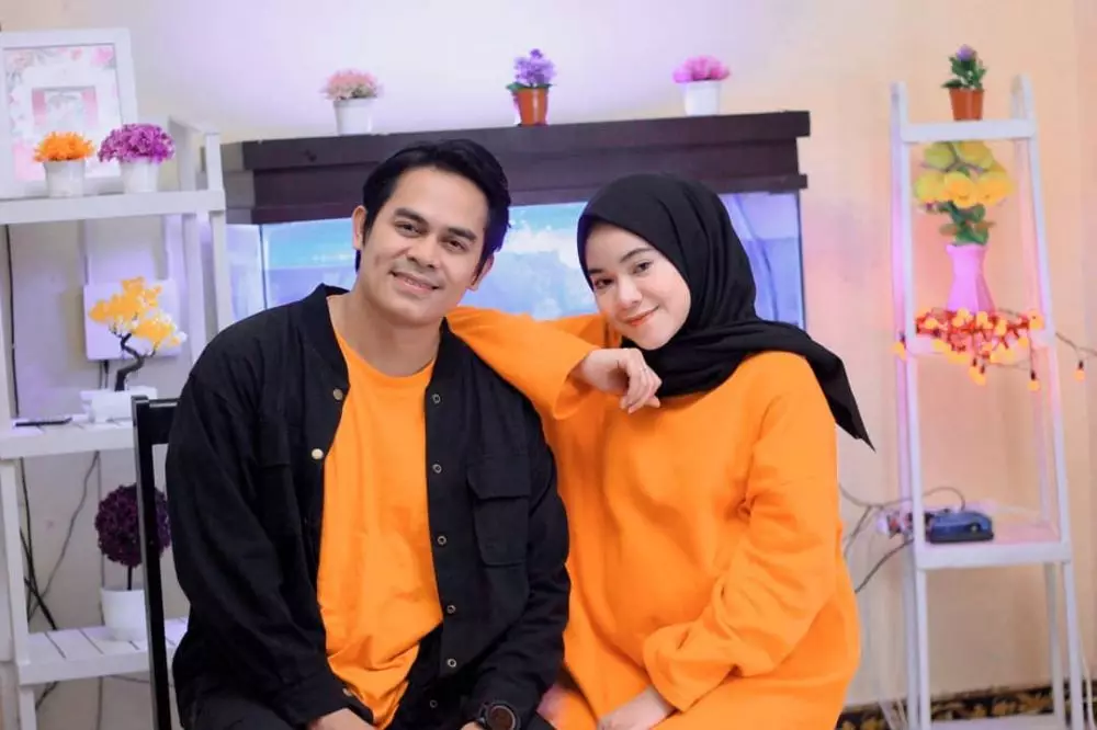 pedangdut pria DA dan pasangan © Instagram