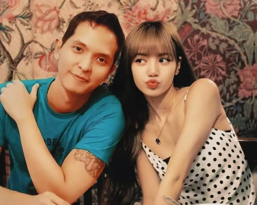 editan seleb pria bareng blackpink © Instagram