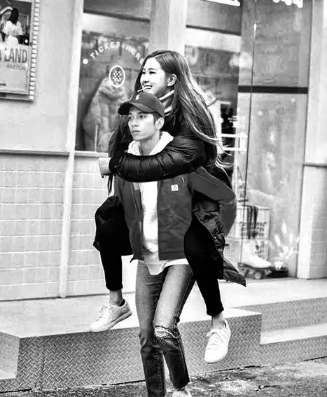 editan seleb pria bareng blackpink © Instagram