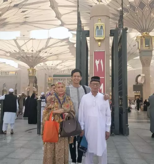 Andi Arsyil dan sang ayah © 2021 brilio.net Andi Arsyil dan sang ayah © 2021 brilio.net