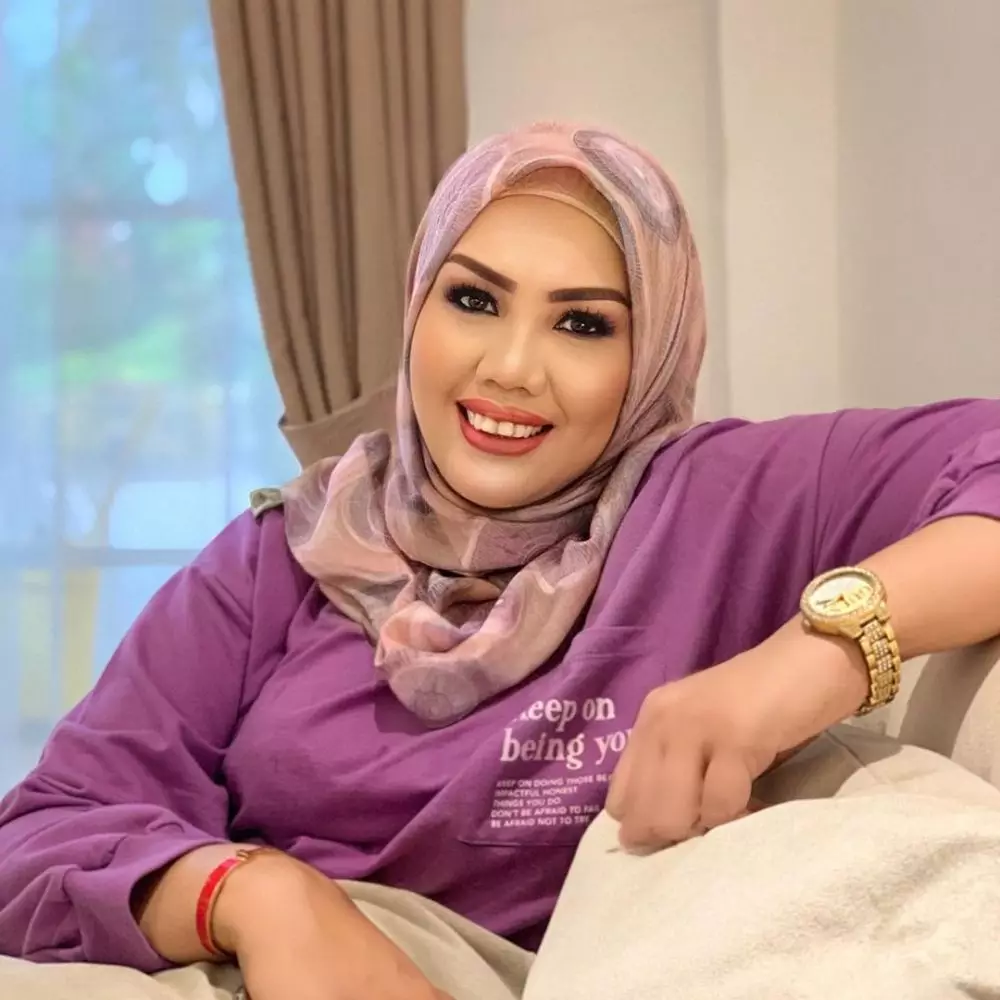 seleb awali karier jadi penonton bayaran © instagram