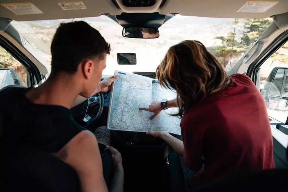 5 Tips Road Trip © 2021 brilio.net