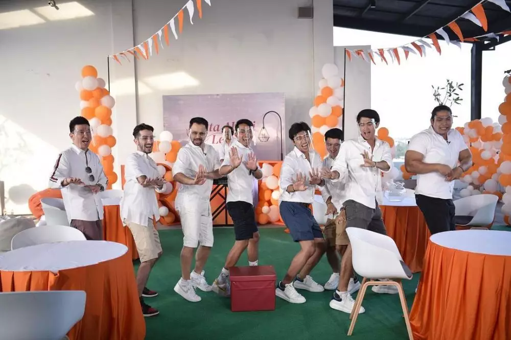 potret pesta lepas bujang rizky billar © instagram