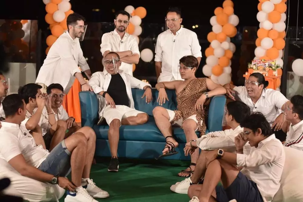 potret pesta lepas bujang rizky billar © instagram