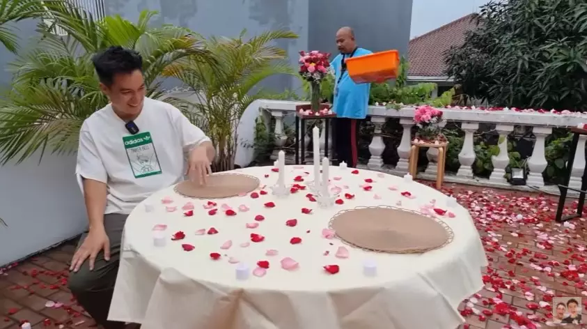 Momen Baim Wong beri kejutan ke Paula Youtube/Baim Paula