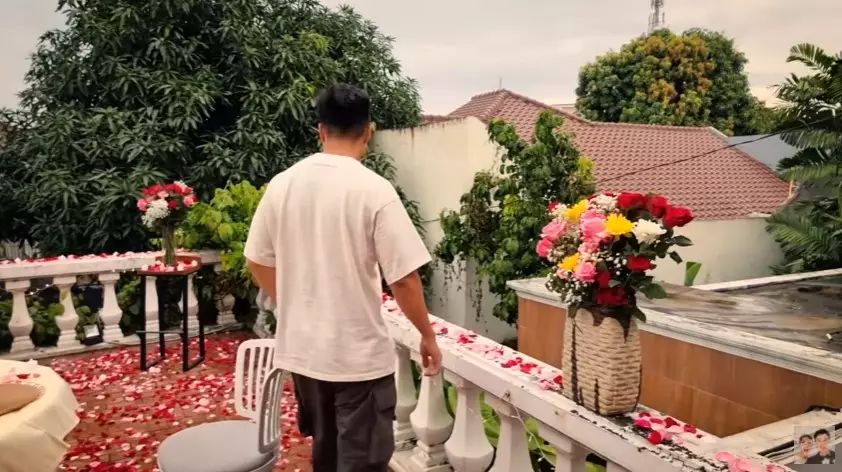 Momen Baim Wong beri kejutan ke Paula Youtube/Baim Paula