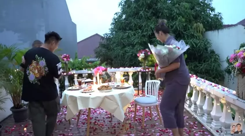 Momen Baim Wong beri kejutan ke Paula Youtube/Baim Paula