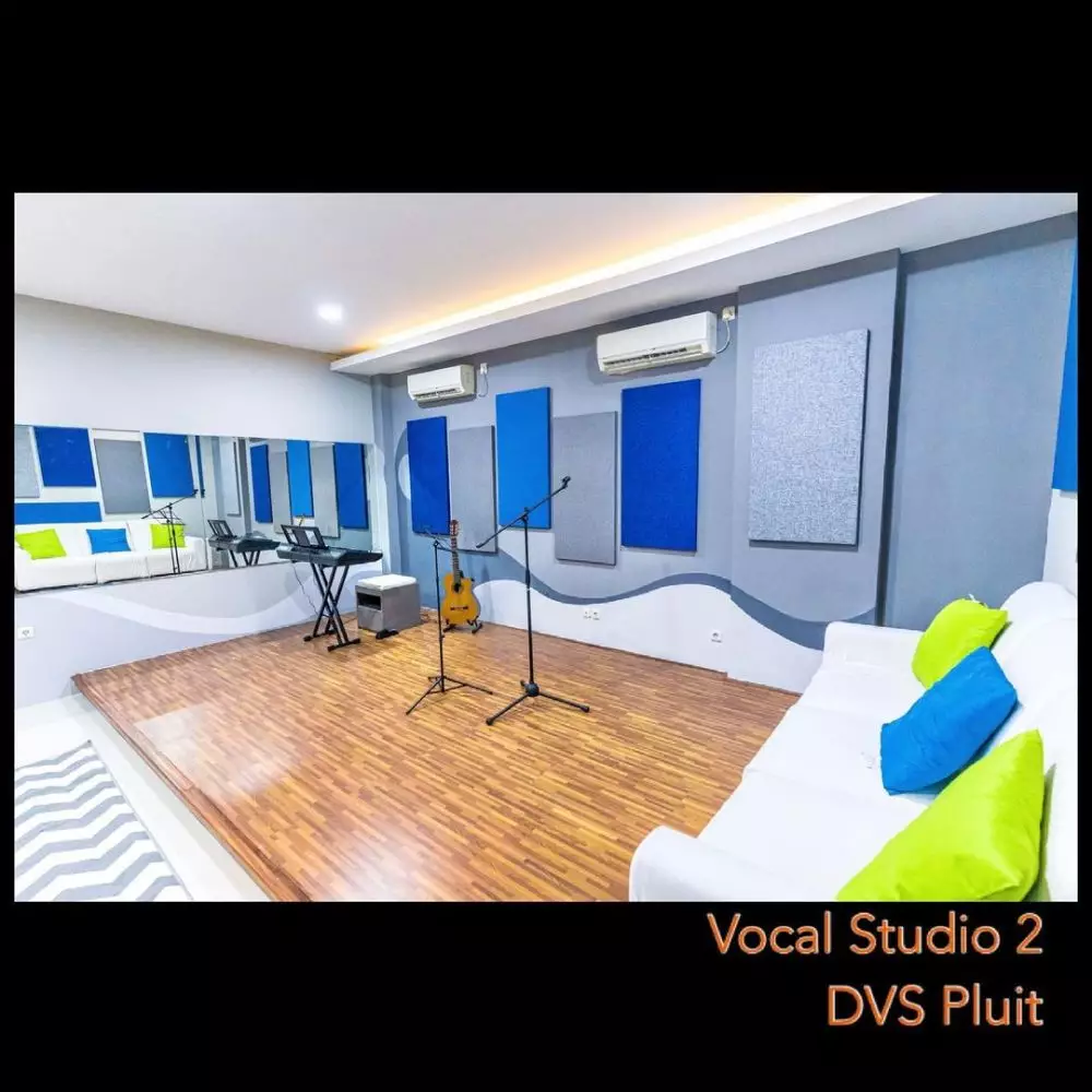 potret studio musik delon © Instagram