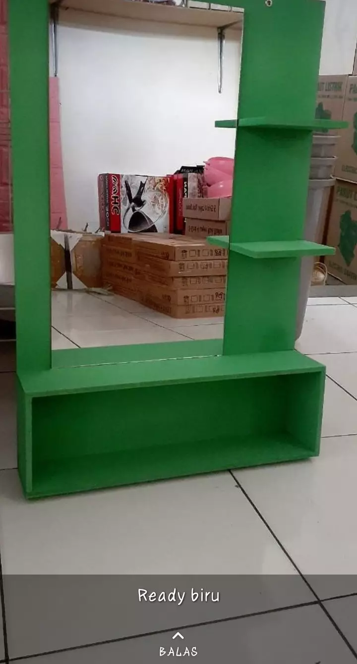 status WA lucu penjual online shop © 2021 instagram.com