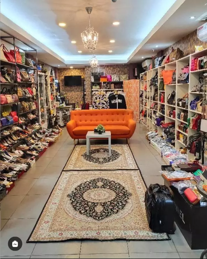 Preloved branded online © 2021 brilio.net