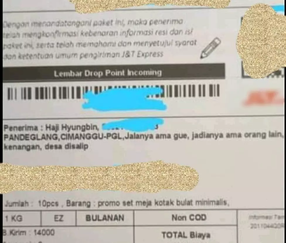 Curhat kocak di alamat paket © Twitter