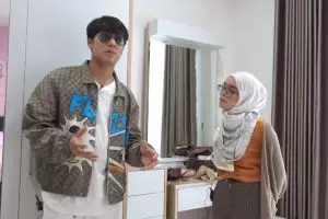 7 Potret kamar Lesty di kampung halaman, pigura fotonya jadi sorotan