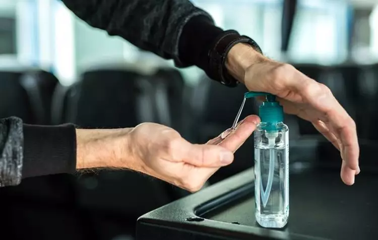 5 Tips travel dengan bus © 2021 brilio.net