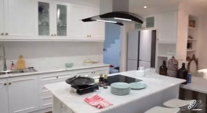 detail rumah olivia zalianty © YouTube detail rumah olivia zalianty © YouTube