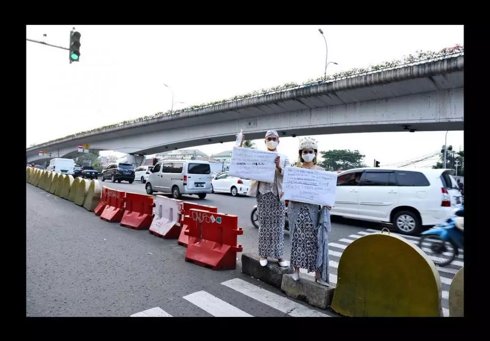 aksi protes lutfi agizal © instagram