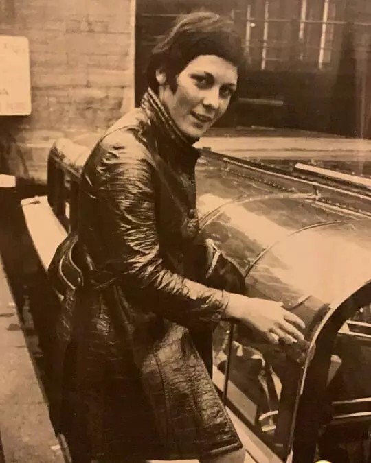 potret masa muda ibu presenter © instagram