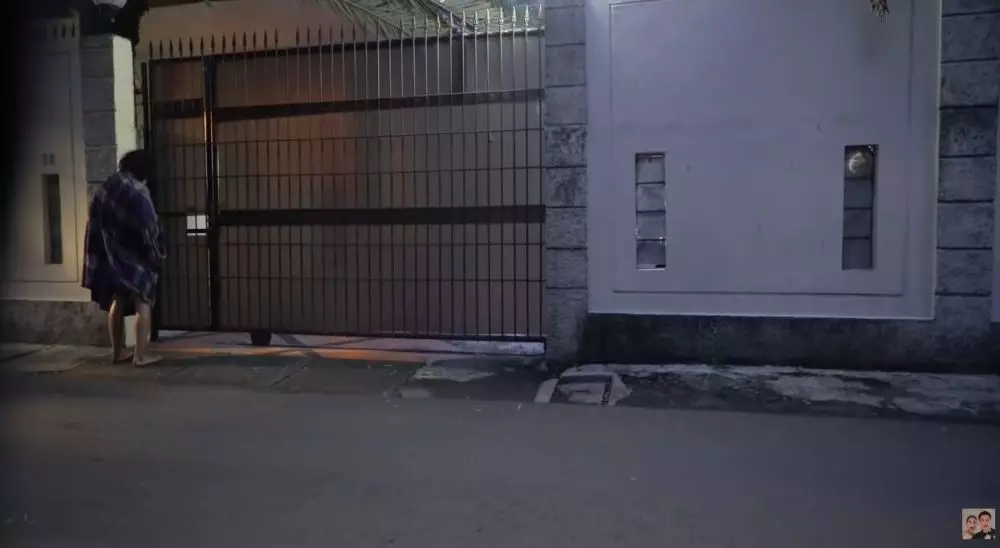 rumah orang tua Baim © YouTube rumah orang tua Baim © YouTube