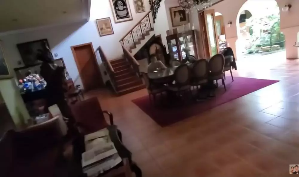 rumah orang tua Baim © YouTube rumah orang tua Baim © YouTube