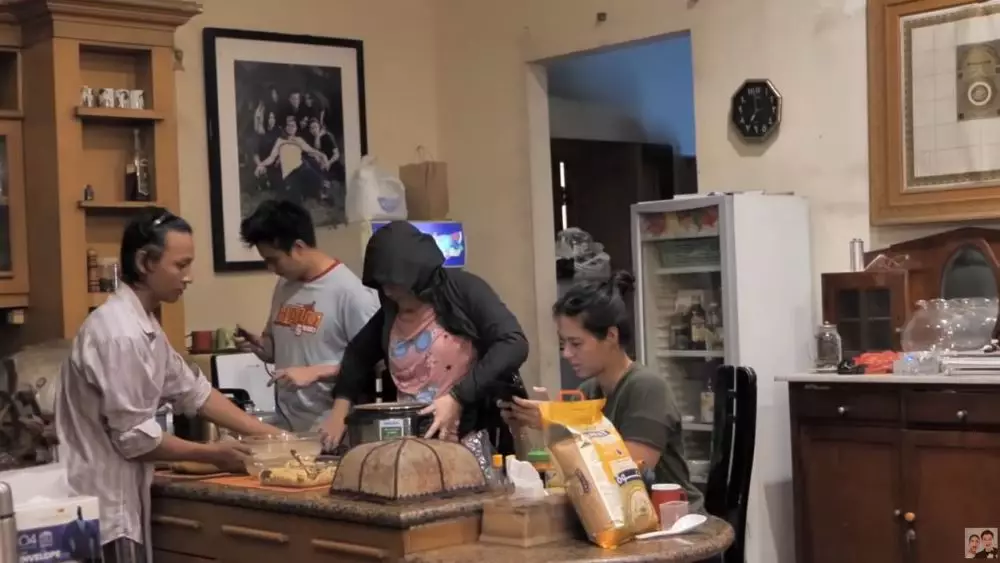 rumah orang tua Baim © YouTube rumah orang tua Baim © YouTube