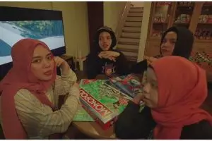 9 Potret 'minimarket' di rumah Gen Halilintar, dilengkapi mini bar