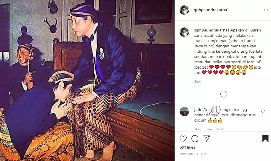 momen kenangan paundrakarna dan ayahnya © instagram