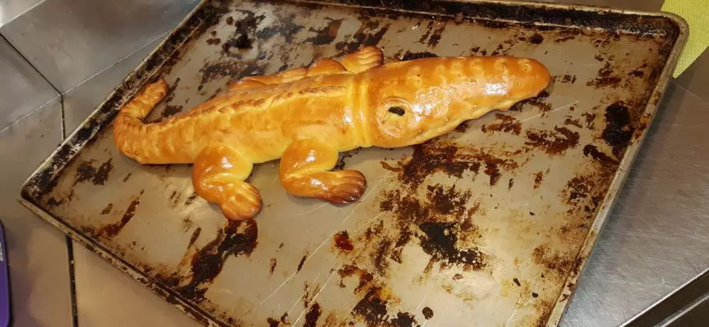 Kreasi roti buaya © berbagai sumber