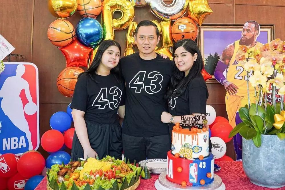 Momen ultah Agus Yudhoyono © Instagram