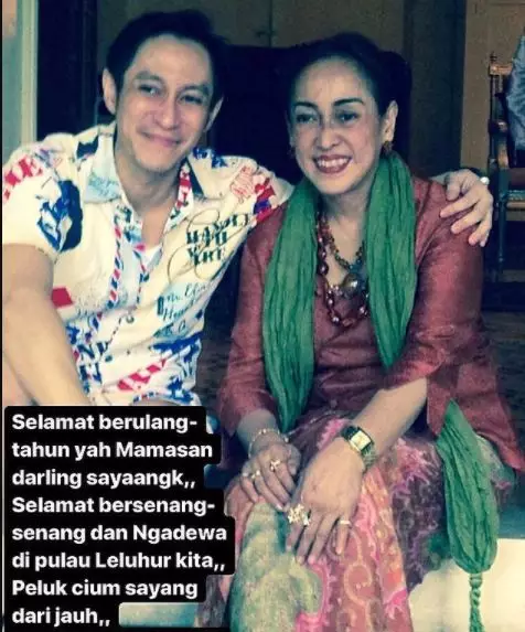 7 Potret kebersamaan Paundrakarna dan ibunda sukmawati berbagai sumber