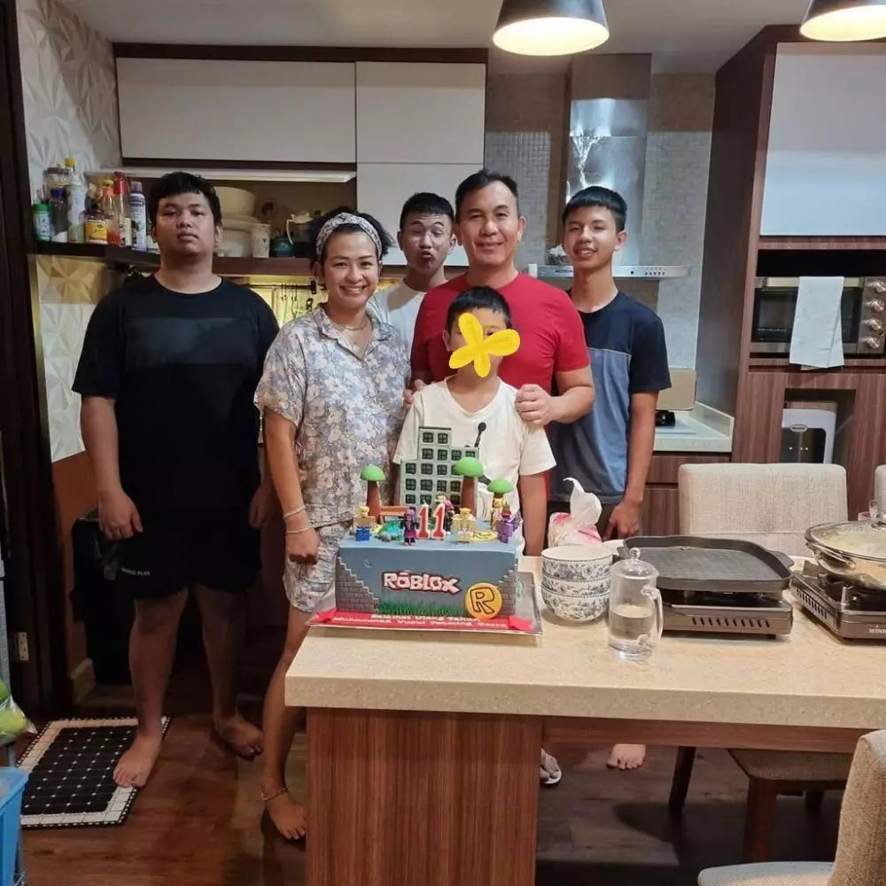 Istri TNI-Polri momong anak © 2021 brilio.net