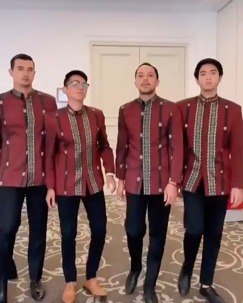 seleb di acara Malapeh Bujang Rizky Billar © 2021 brilio.net seleb di acara Malapeh Bujang Rizky Billar © 2021 brilio.net