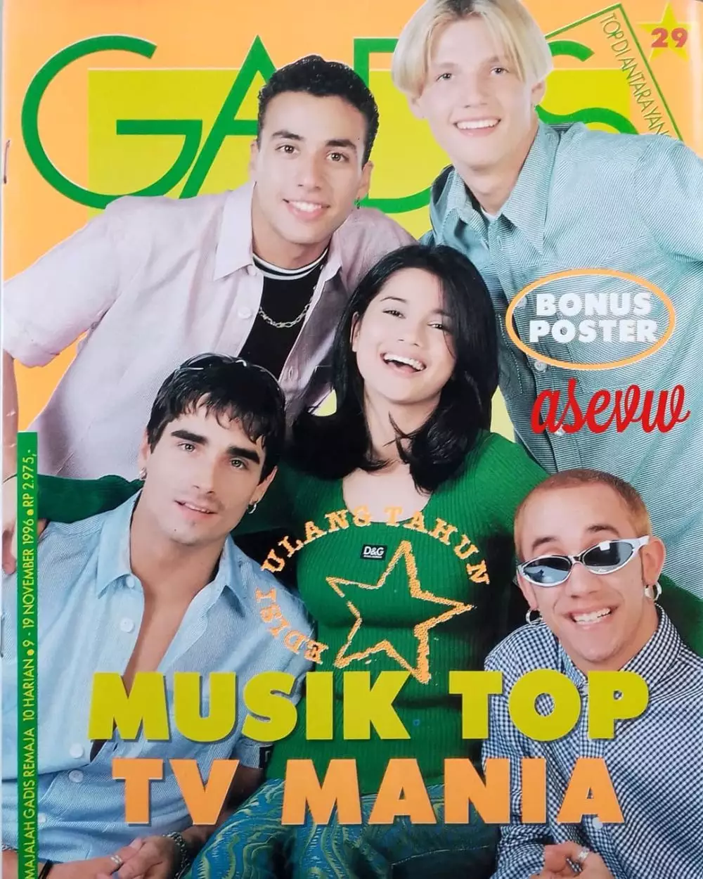 Potret lawas Jihan Fahira di cover majalah dari berbagai sumber Potret lawas Jihan Fahira di cover majalah dari berbagai sumber