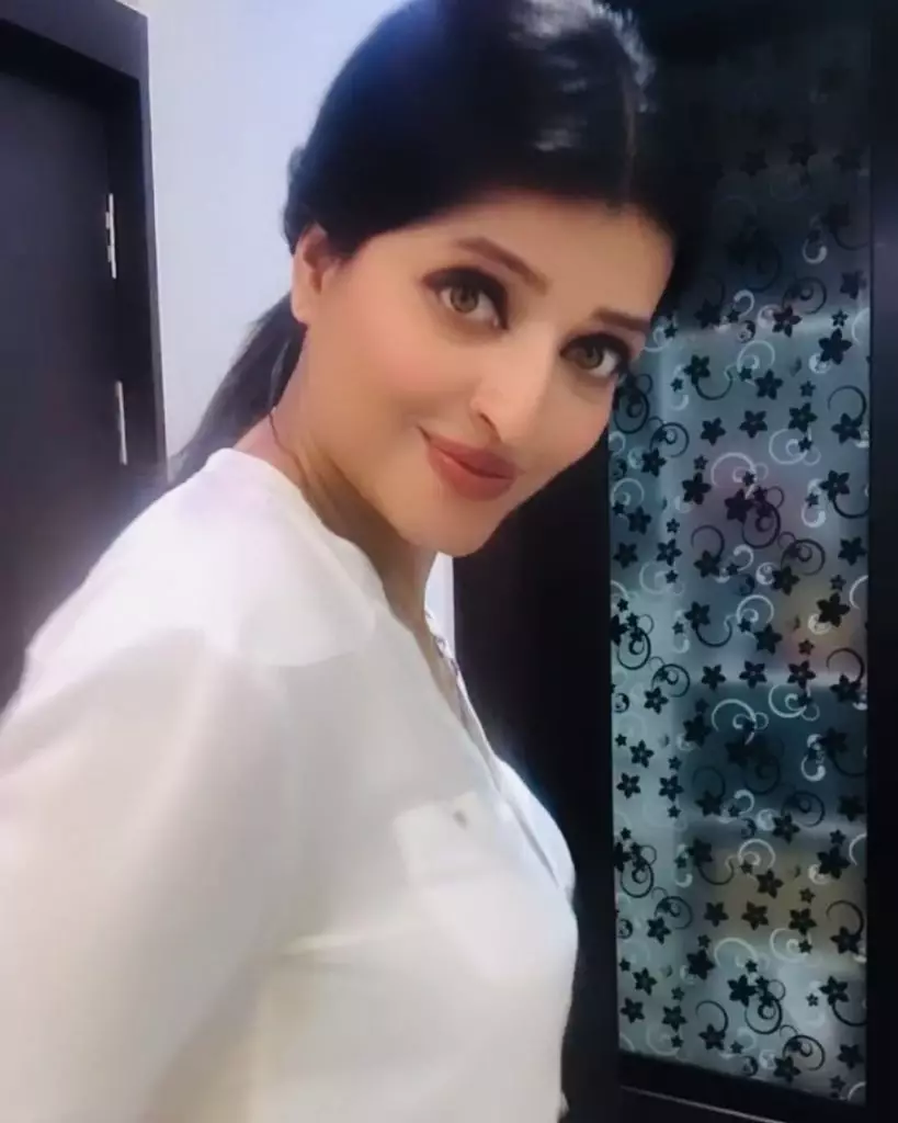 Aashita mirip Aishwarya Rai © 2021 Instagram Aashita mirip Aishwarya Rai © 2021 Instagram