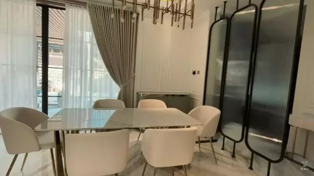 Potret isi rumah baru Syahnaz Sadiqah YouTube/Jeje & Nanas Channel Potret isi rumah baru Syahnaz Sadiqah YouTube/Jeje & Nanas Channel