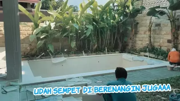 Potret isi rumah baru Syahnaz Sadiqah YouTube/Jeje & Nanas Channel Potret isi rumah baru Syahnaz Sadiqah YouTube/Jeje & Nanas Channel