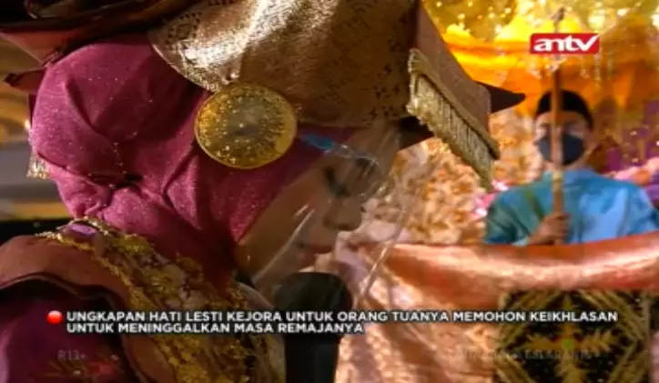 Momen Malam Bainai Lesti Kejora Berbagai sumber