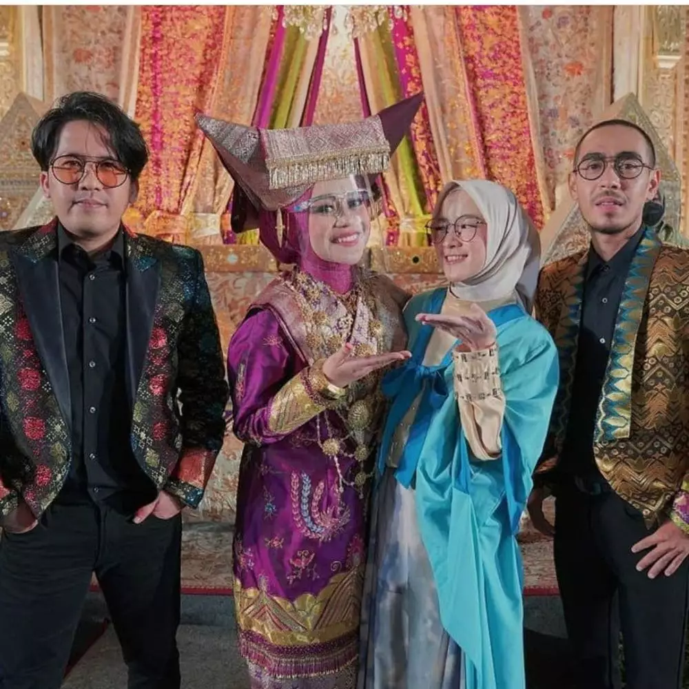 Kehadiran Nissa dan Ayus Sabyan di Malam Bainai Lesty Instagram