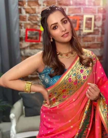 Potret terbaru mantan istri Raman Bhalla Instagram/@anitahassanandani