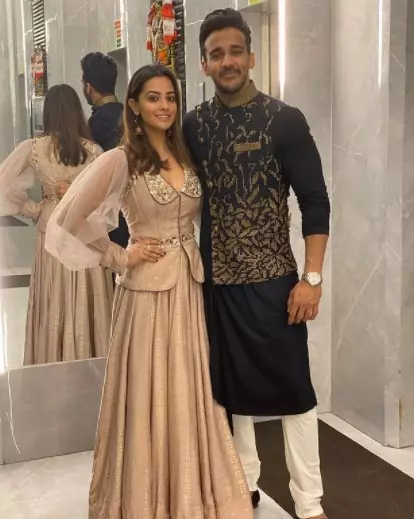 Potret terbaru mantan istri Raman Bhalla Instagram/@anitahassanandani