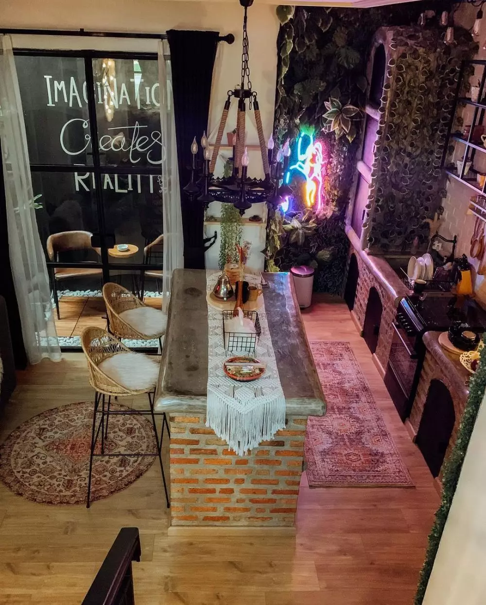 potret ruang makan presenter © berbagai sumber