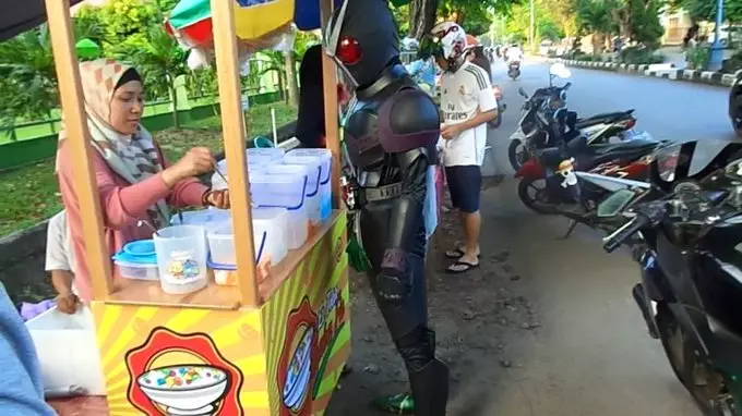 momen absurd waktu beli makanan © 2021 instagram.com